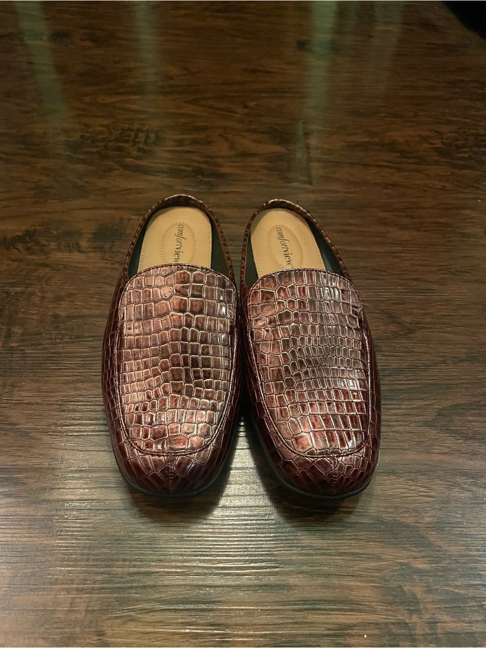 Comfortview Women’s Dark Berry Croc-Embossed Slip-Ons